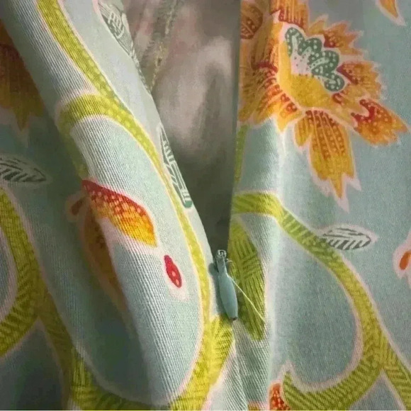 Leggiadro Women’s Size 2 Bright Floral Side Zip Ankle Pants Made In USA - Picture 12 of 15